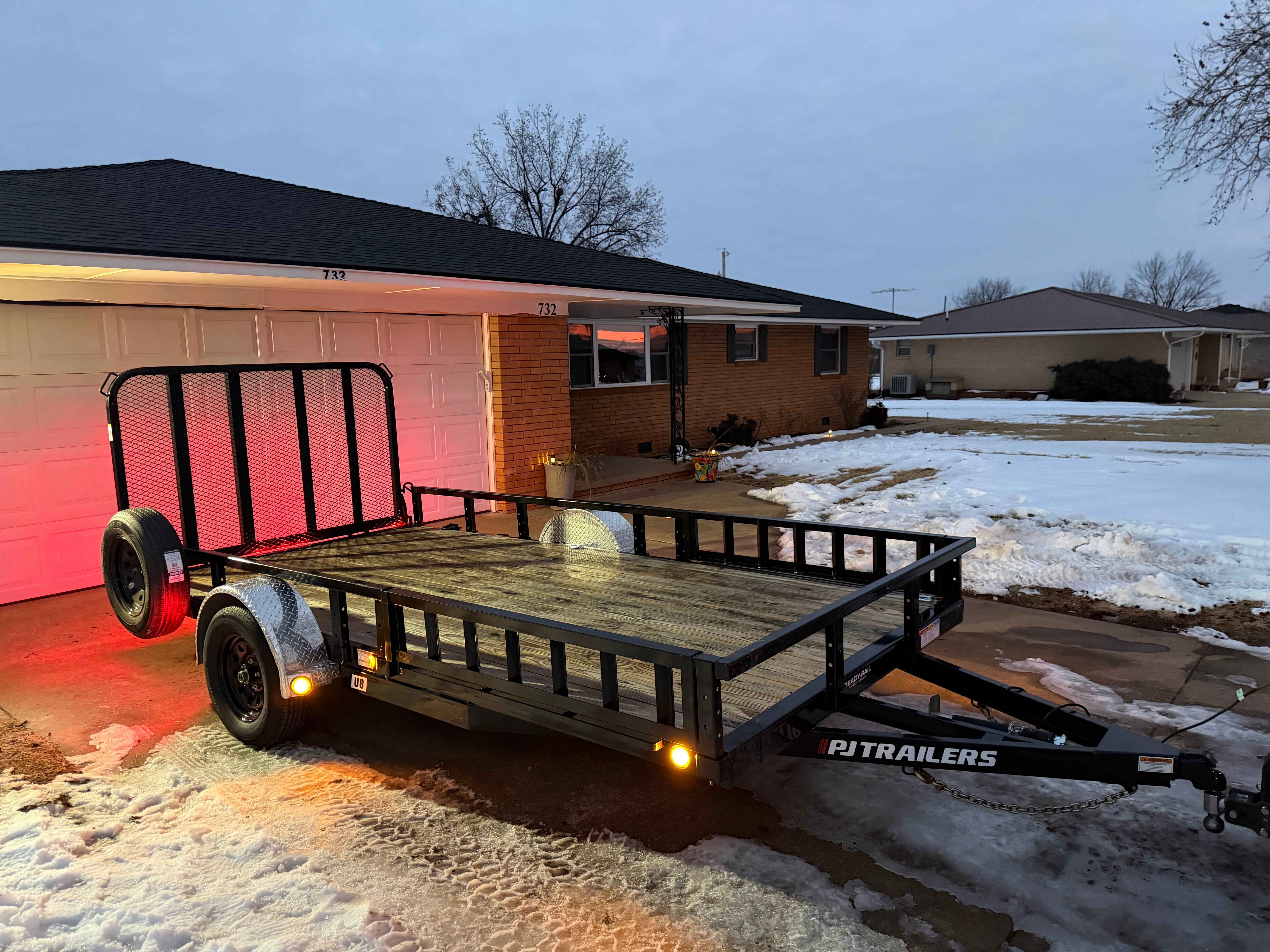 7x14 Utility Trailer - Premium rental available in Hydro, Oklahoma